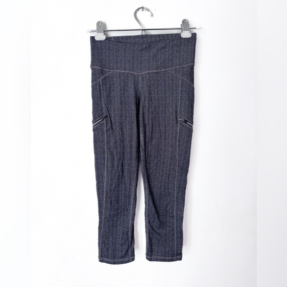 Athleta Pants - Athleta Static Drifter Herringbone Capri Leggings
